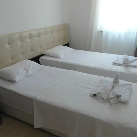 Otel 3t Apart 4*